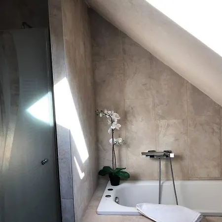 Havre De Paix Dans Le Jura Alsacien Avec Piscine Privée Externe De Mai à Septembre Hébergement de vacances Bendorf