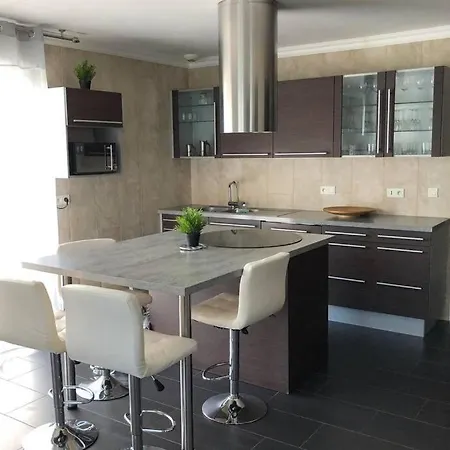 Havre De Paix Dans Le Jura Alsacien Avec Piscine Privée Externe De Mai à Septembre Hébergement de vacances Bendorf